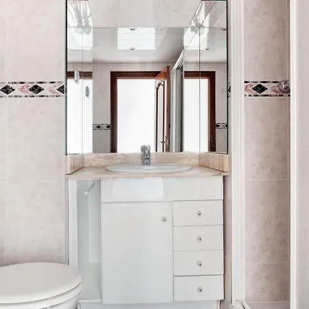 Galvany 3br W Balcony Bcn-98 바르셀로나